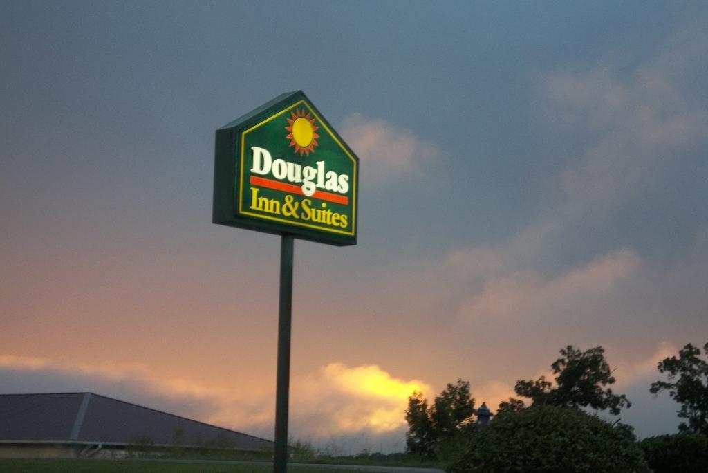 Douglas Inn & Suites, Blue Ridge, Ga Zewnętrze zdjęcie